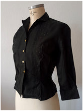 Cargar imagen en el visor de la galería, 1950s - FRENCH DEADSTOCK - Black Cotton Blouse - Sz 42
