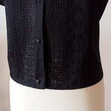 Charger l&#39;image dans la galerie, 1960s - Gorgeous Black Cotton Blouse - Sz 44
