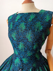 1950s - Stunning Peacock Effect Satin Dress - W26 (66cm)