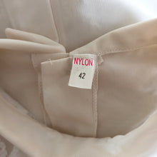 Carica l&#39;immagine nel visualizzatore di Gallery, 1960s - Fabulous Jabot Collar Nylon Lace Blouse - Sz 42
