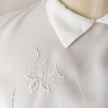 Load image into Gallery viewer, 1960s Does 1930s - Precious Embroidered Rayon Blouse
