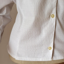 Laden Sie das Bild in den Galerie-Viewer, 1950s - UNWORN - Gorgeous Textured Cotton Blouse - Sz 40
