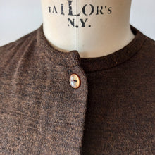 Cargar imagen en el visor de la galería, 1950s 1960s - HEFSA, Spain - Size 4 - Deadstock Brown Twin Set
