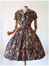Load image into Gallery viewer, 1950s - Stunning French Abstract Rayon Satin Dress - W30 (76cm)
