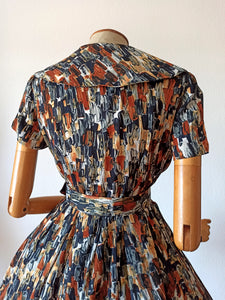 1950s - Stunning French Abstract Rayon Satin Dress - W30 (76cm)