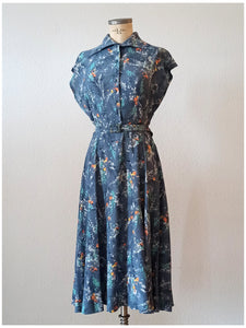 1940s - Ultragorgeous Pigeon Blue Floral Rayon Dress - W28.5 (72cm)