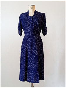 1940s - JOELLA-BOUSSAC, Paris - Gorgeous Rayon Floral Dress - Sz 50