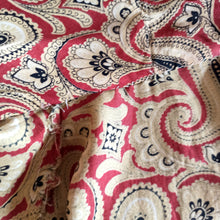 Load image into Gallery viewer, 1940s - Superb Tile Printed Rayon Dress - W28.5 (72cm)
