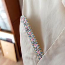 Load image into Gallery viewer, 1940s 1950s - MAURICE-BOUSSAC, Paris - Barrel Buttons Blouse - W30 (76cm)
