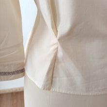 Load image into Gallery viewer, 1940s 1950s - MAURICE-BOUSSAC, Paris - Barrel Buttons Blouse - W30 (76cm)
