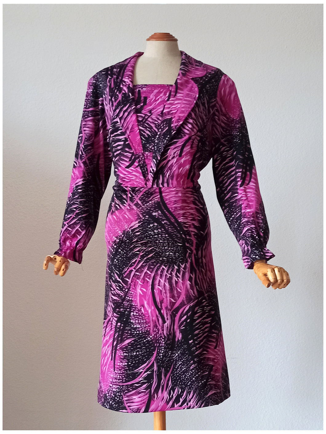 1970s - Stunning Colors Dress - W39 (100cm)