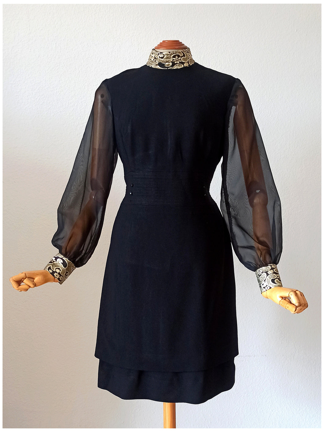 1960s - Stunning Black Rayon Crepe Gold Dress - W29 (74cm)