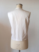 Load image into Gallery viewer, 1960s - White Embroidery Cotton Blouse
