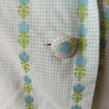 Cargar imagen en el visor de la galería, 1950s 1960s - Adorable Green Vichy Floral Dress - W29 (74cm)
