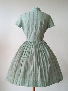 1950s 1960s - Adorable Green Vichy Floral Dress - W29 (74cm)