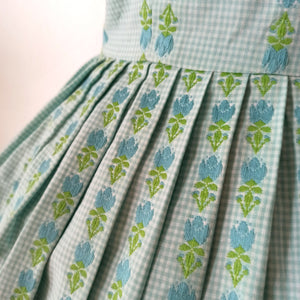 1950s 1960s - Adorable Green Vichy Floral Dress - W29 (74cm)