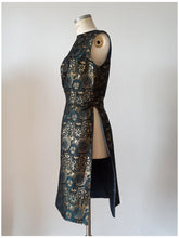 Cargar imagen en el visor de la galería, 1960s - Spectacular 2pc Open Sides Dress - W28.5 (72cm)

