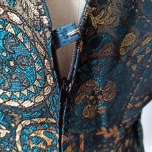 Cargar imagen en el visor de la galería, 1960s - Spectacular 2pc Open Sides Dress - W28.5 (72cm)
