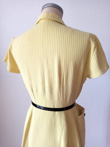 1950s - Gorgeous Lemon Butter Striped Rayon Dress - W27 (68cm)