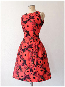 1950s - Stunning Floral Cotton Dress - W27 (68cm)