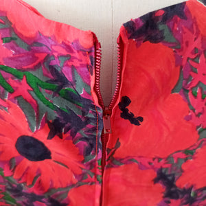 1950s - Stunning Floral Cotton Dress - W27 (68cm)