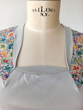 Cargar imagen en el visor de la galería, 1950s - French Deadstock Embroidered Jumper - Sz S/M
