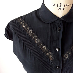 1950s - Delicious Black Rayon Blouse - Sz 42