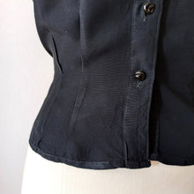 Charger l&#39;image dans la galerie, 1950s - Delicious Black Rayon Blouse - Sz 42
