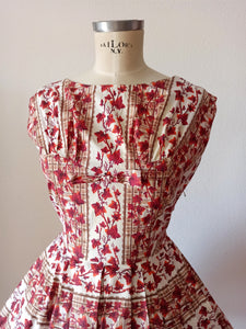 1950s - Adorable Ivy Print Cotton Dress - W27 (68cm)