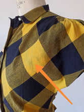 Load image into Gallery viewer, 1940s - Plaid Cotton Blouse - W30 (76cm)
