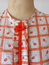 Load image into Gallery viewer, 1950s 1960s - Adorable Pockets Cotton Dress - W27 (70cm)
