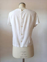 Cargar imagen en el visor de la galería, 1960s - CHERIE MODELL, Switzerland - Embroidery Blouse - Sz 48
