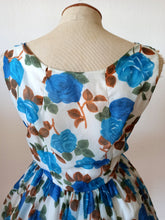 Load image into Gallery viewer, 1960s - Blue Roseprint Dress - W30 (76cm)
