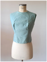 Cargar imagen en el visor de la galería, 1960s - Gorgeous Turquoise Wool Top - W33 (84cm)
