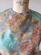 Load image into Gallery viewer, 1960s - Sweet Colors Satin Floral Top
