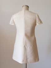 Cargar imagen en el visor de la galería, 1960s - Fabulous Space Age Wool Dress - W30 (76cm)
