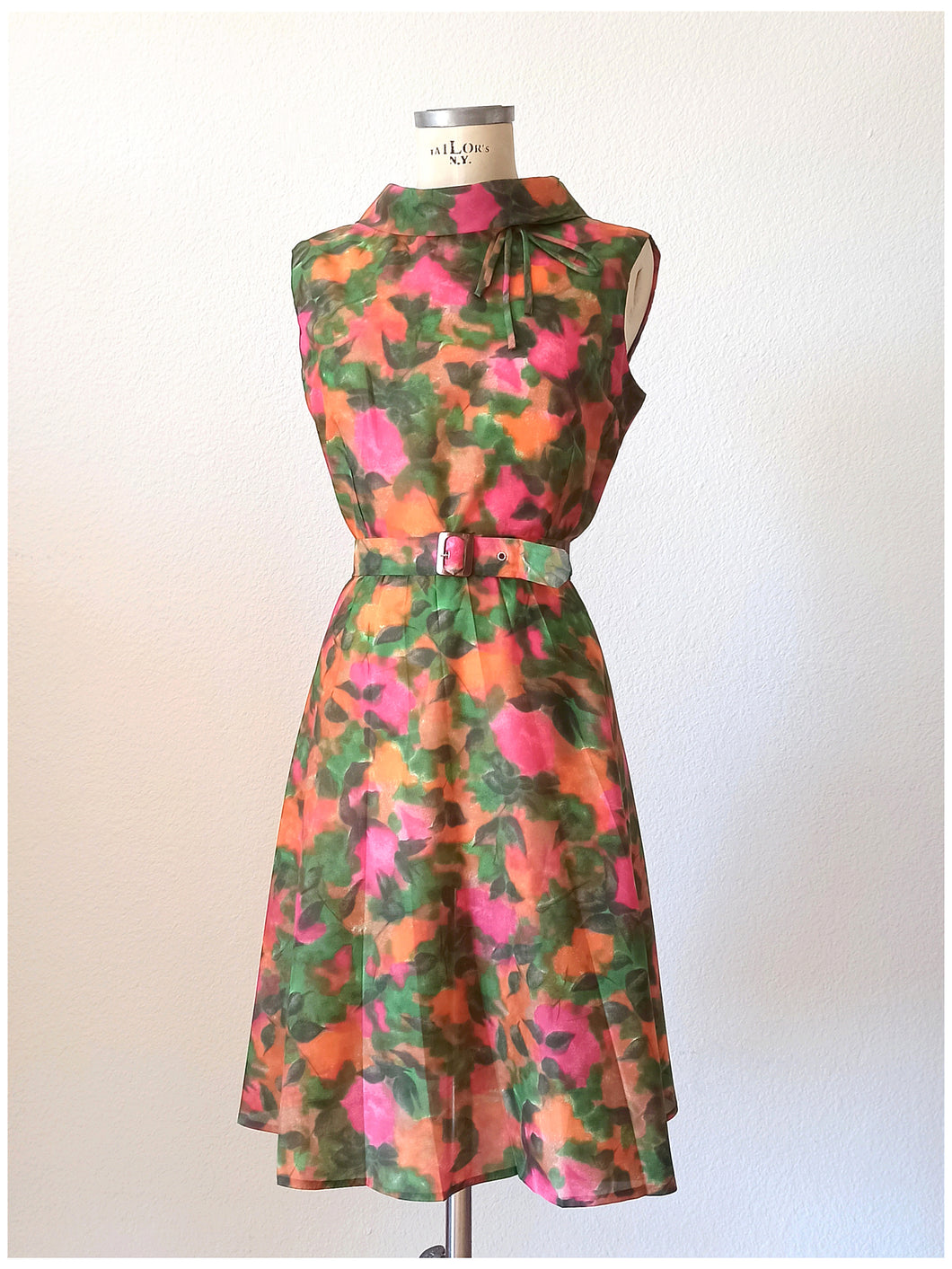 1960s - DEADSTOCK - Stunning Abstract Floral Dress - W29