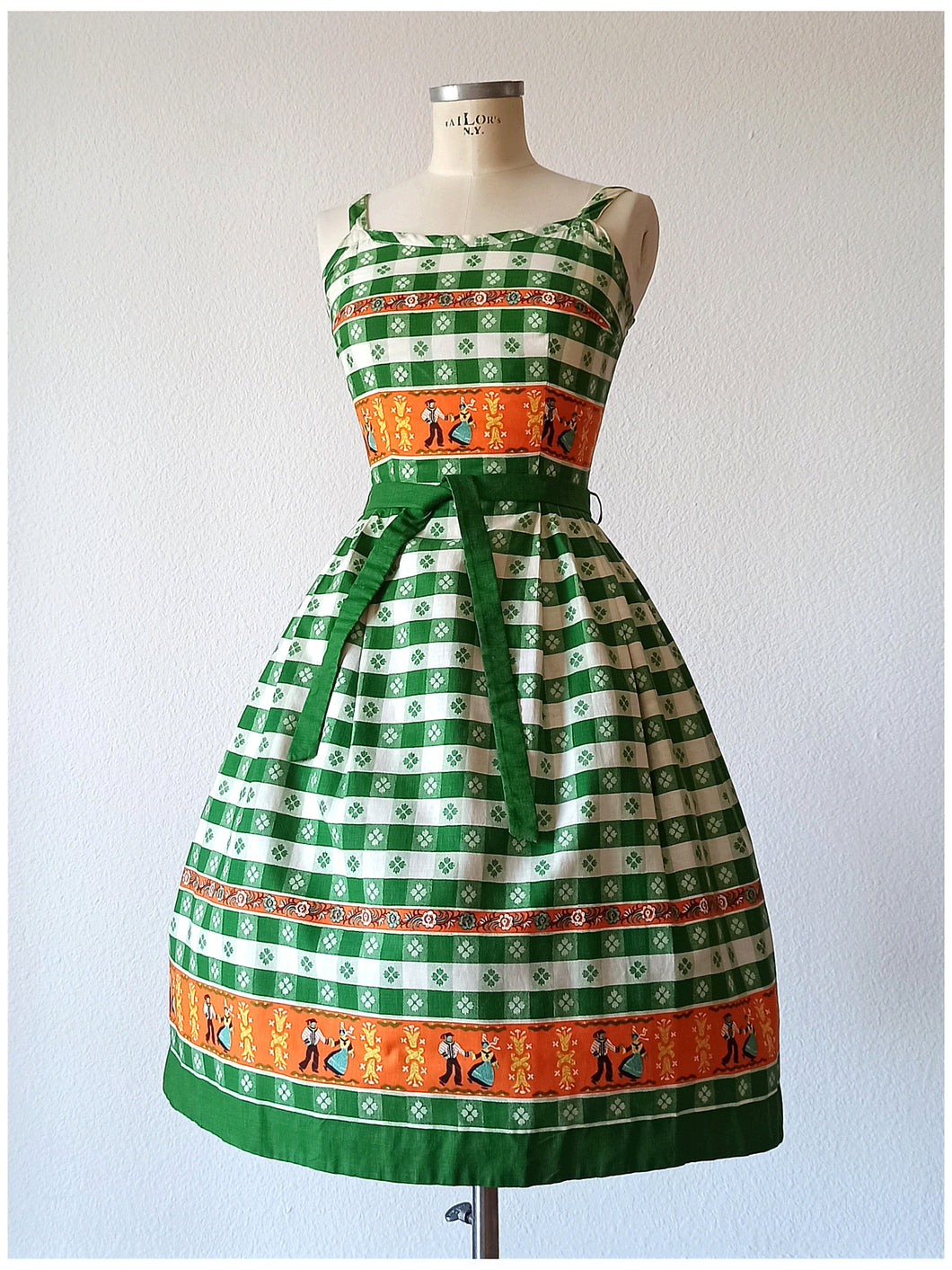 1950s - MILANO - Adorable Plaid Green Folk Print Dress - W26 (66cm)