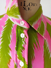 Cargar imagen en el visor de la galería, 1960s - Acid Colors Print Dress
