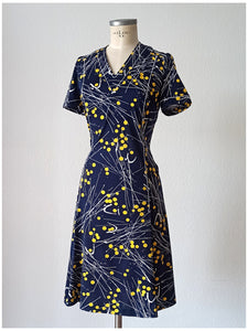 1960s - Abstract Dress - W31.5 (80cm)