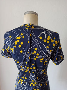 1960s - Abstract Dress - W31.5 (80cm)