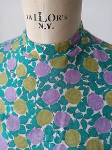 1960s - Back Zipper Roseprint Rayon Top - Sz 38