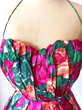 Cargar imagen en el visor de la galería, 1950s - Roseprint Rayon Dress - W21.5 (54cm)
