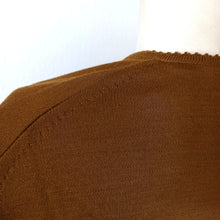 Cargar imagen en el visor de la galería, 1950s 1960s - VICENTE, Spain - Deadstock Brown Twin Set - Sz 4
