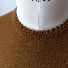 Cargar imagen en el visor de la galería, 1950s 1960s - VICENTE, Spain - Deadstock Brown Twin Set - Sz 4
