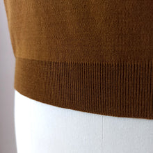 Cargar imagen en el visor de la galería, 1950s 1960s - VICENTE, Spain - Deadstock Brown Twin Set - Sz 4
