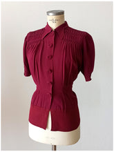 Load image into Gallery viewer, 1940s - Stunning Honeycomb Puff Sleeves Blouse - W36 (92cm)
