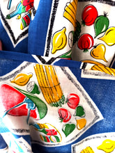 Charger l&#39;image dans la galerie, 1950s - Stunning Novelty Asparagus Print Cotton Skirt - W28.5 (72cm)
