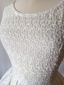 1950s - Exquisite Embroidery Chiffon Dress - W30 (76cm)