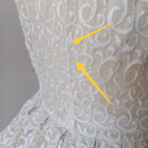 1950s - Exquisite Embroidery Chiffon Dress - W30 (76cm)